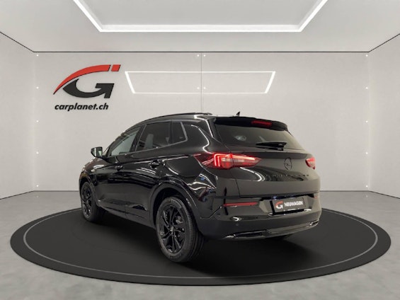 Vehicle image 2 Vehicle image 2