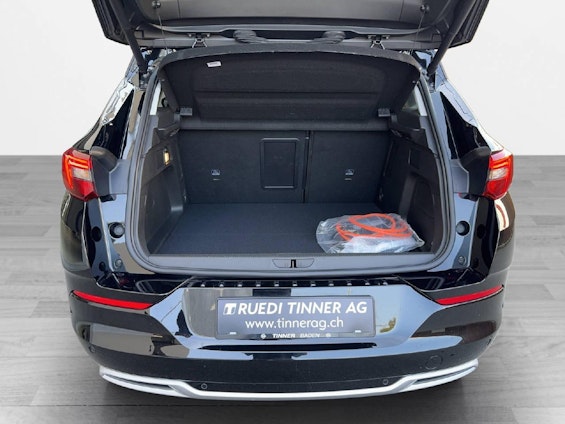 Vehicle image 25 Vehicle image 25