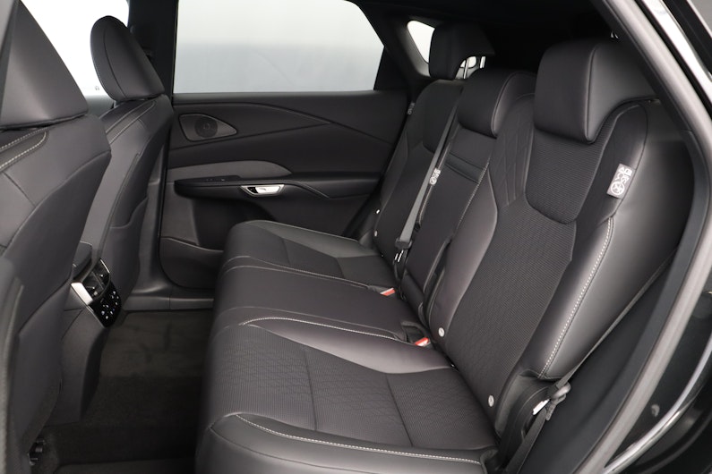 Vehicle image LEXUS RX