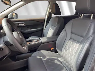Nissan X-Trail 1.5 VC-T Unplugged e-4orce 7P