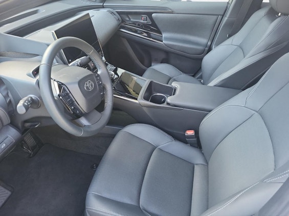 Vehicle image 10 Vehicle image 10