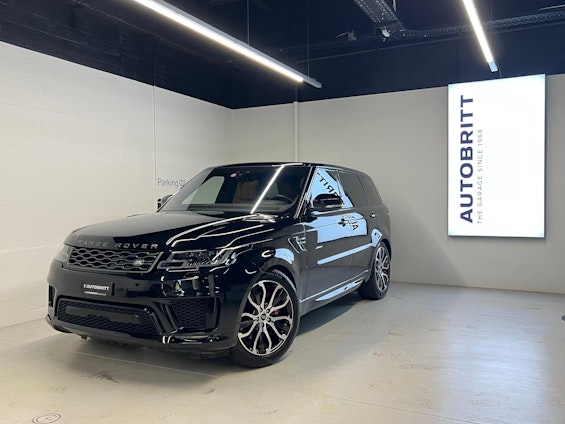 First vehicle image