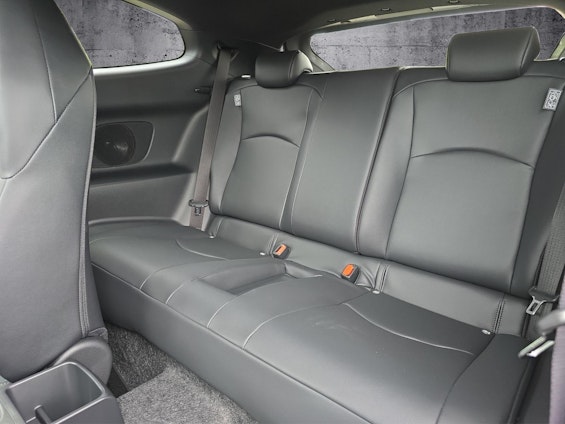 Vehicle image 8 Vehicle image 8