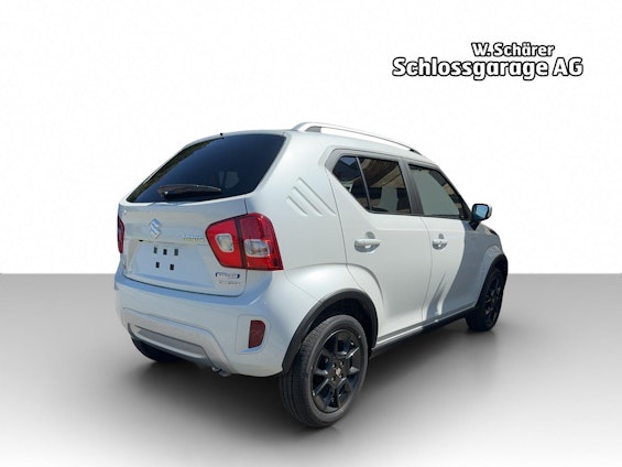 Vehicle image 4 Vehicle image 4