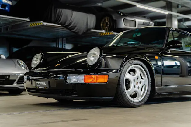 Porsche 911 Carrera 2 Coupé