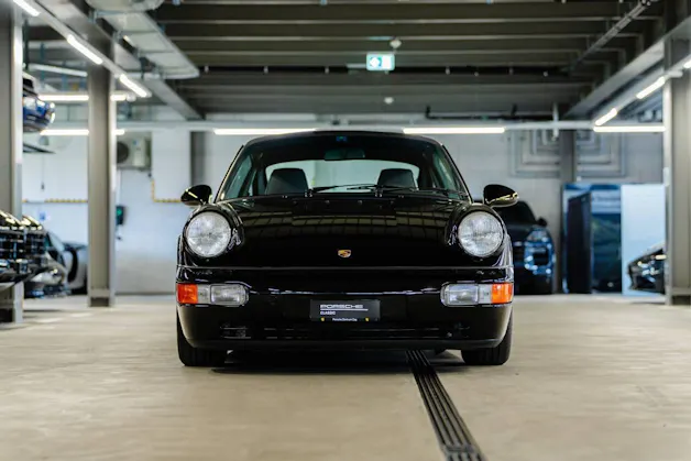 Porsche 911 Carrera 2 Coupé