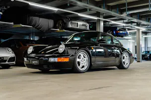 Porsche 911 Carrera 2 Coupé