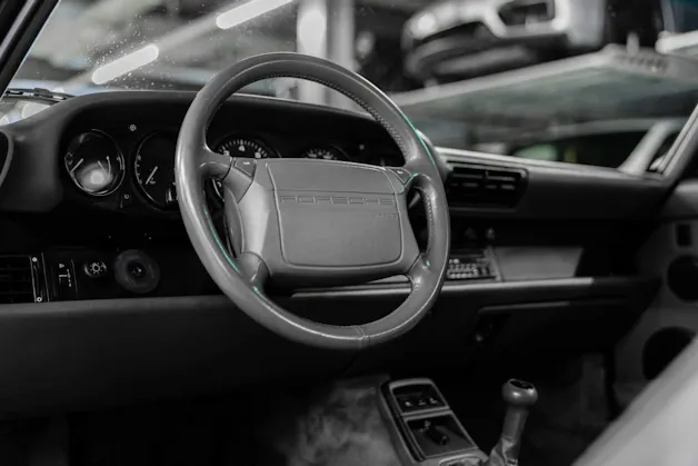 Porsche 911 Carrera 2 Coupé