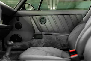 Porsche 911 Carrera 2 Coupé