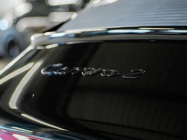 Porsche 911 Carrera 2 Coupé