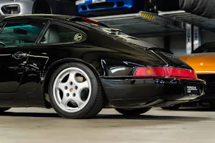 Porsche 911 Carrera 2 Coupé