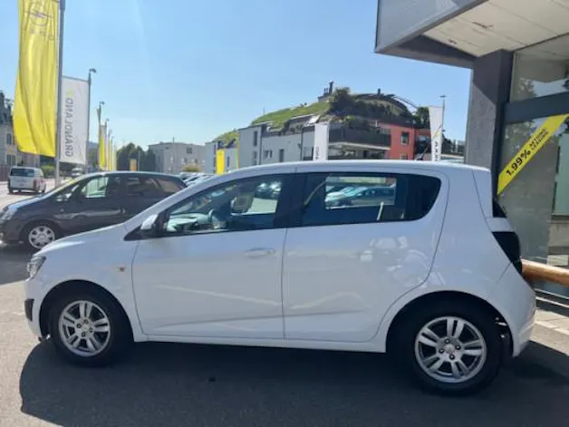 Chevrolet Aveo 1.4 LT