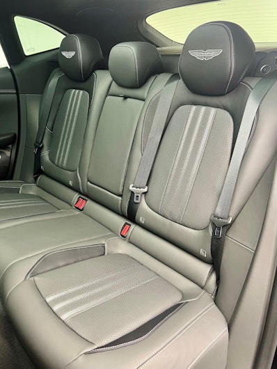 Vehicle image ASTON MARTIN DBX