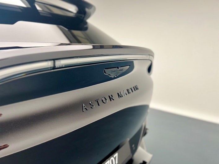 Vehicle image ASTON MARTIN DBX