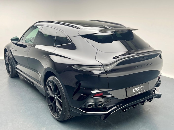 Vehicle image ASTON MARTIN DBX