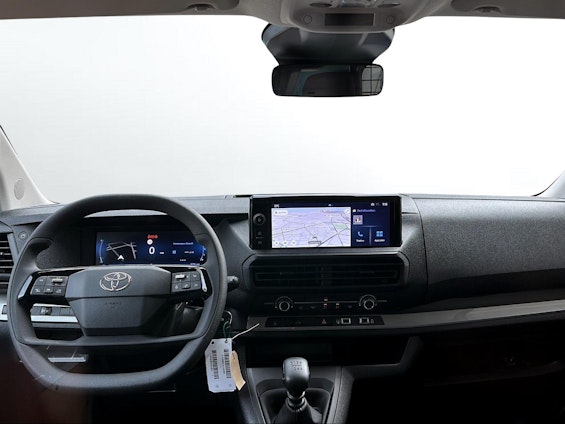 Vehicle image 11 Vehicle image 11