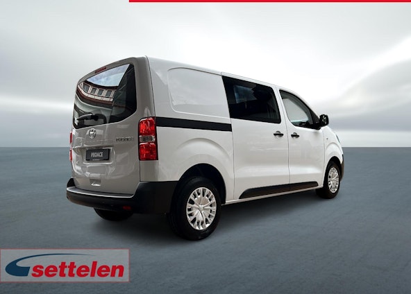 Vehicle image 4 Vehicle image 4