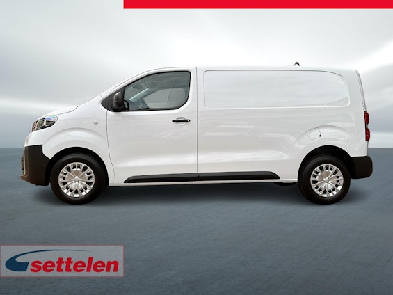 Vehicle image 8 Vehicle image 8