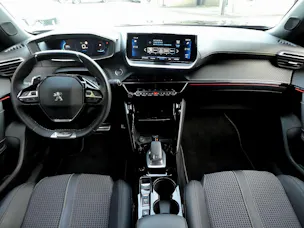 Peugeot 2008 1.2 PureTech 130 GT EAT8