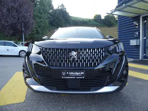 Peugeot 2008 1.2 PureTech 130 GT EAT8