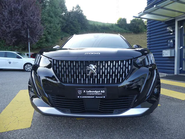 Peugeot 2008 1.2 PureTech 130 GT EAT8