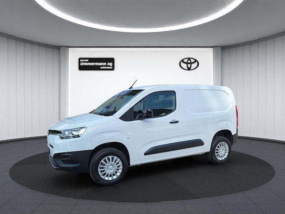 Vehicle image 11 Vehicle image 11