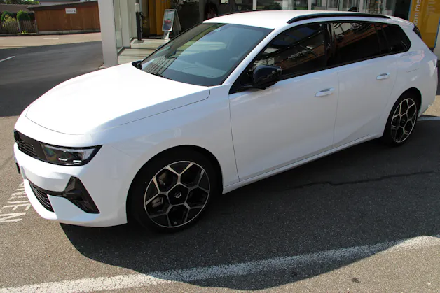 Opel Astra Sports Tourer 1.6 T PHEV 180 GS