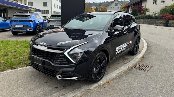 First vehicle image First vehicle image