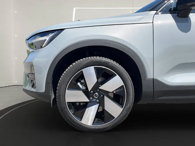 Volvo XC40 E80 Twin Plus AWD