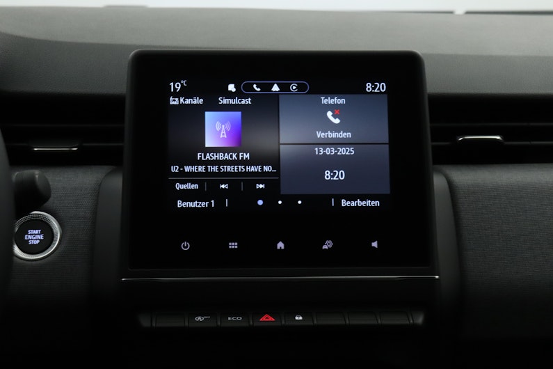 Vehicle image MITSUBISHI COLT