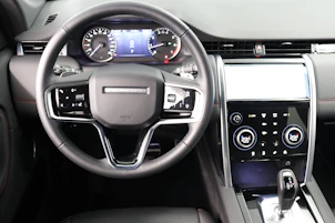 Fahrzeugbild LAND ROVER Discovery Sport 2.0 Si4 R-Dynamic SE