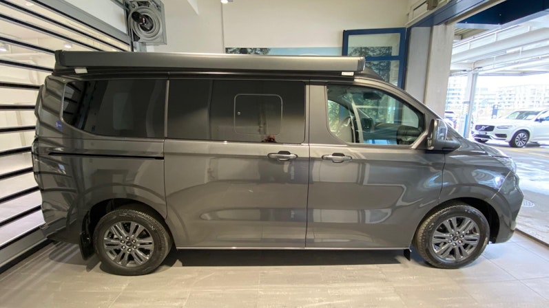 Vehicle image FORD TOURNEO