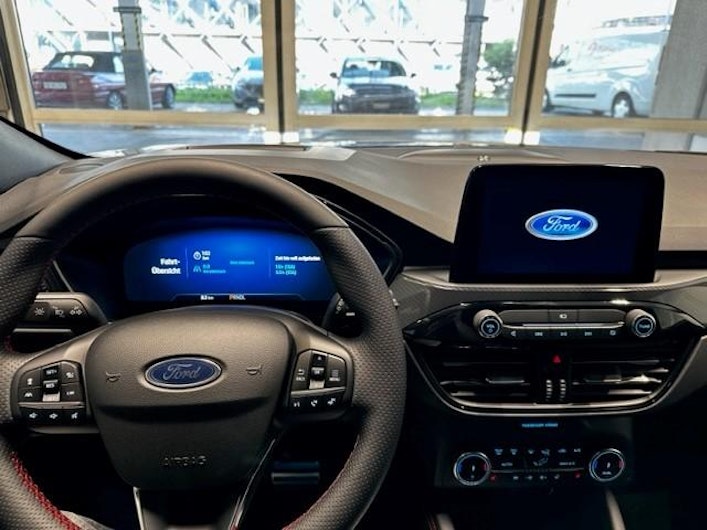 Vehicle image FORD KUGA