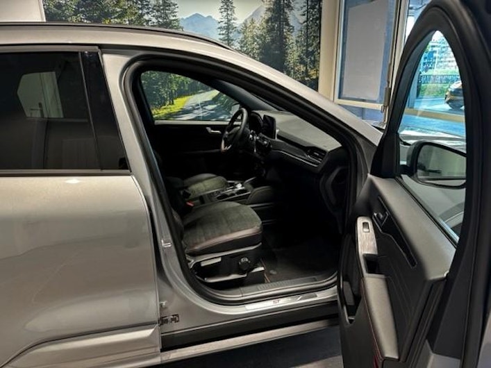 Vehicle image FORD KUGA