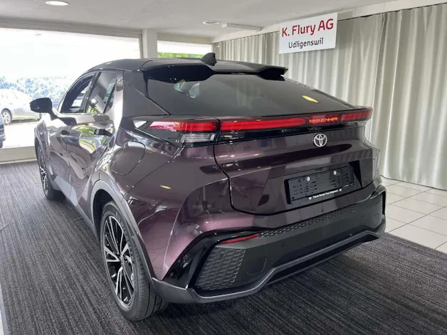 Toyota C-HR 2.0 PHEV Style