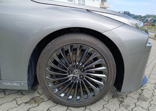 Vehicle image 14 Vehicle image 14