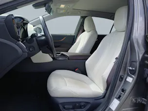 Toyota Mirai Fuel Cell Platinum