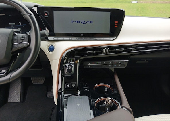 Vehicle image 11 Vehicle image 11