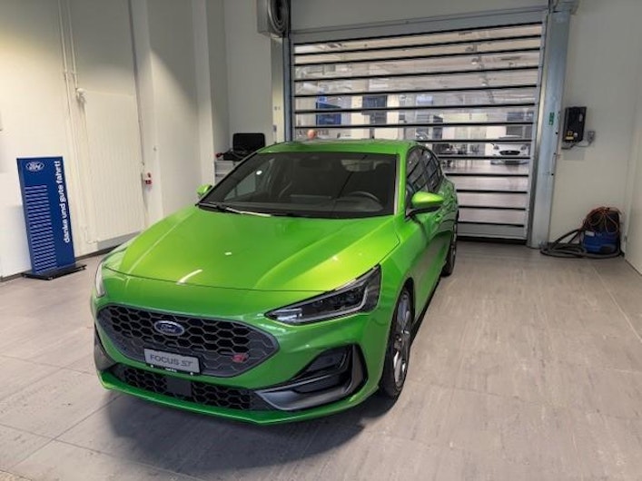 Vehicle image FORD FOCUS