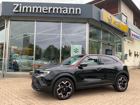 First vehicle image