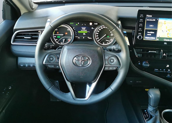 Vehicle image 4 Vehicle image 4