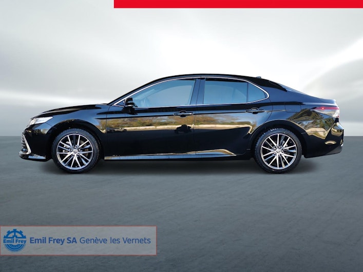 Vehicle image TOYOTA CAMRY