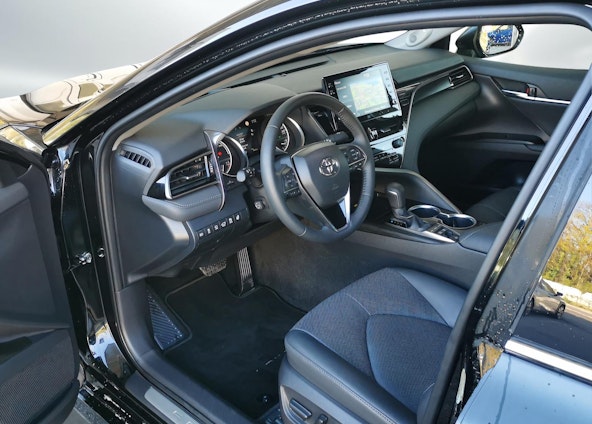 Vehicle image 11 Vehicle image 11