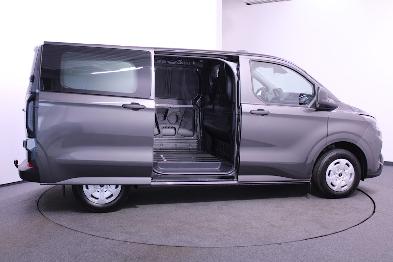 Vehicle image FORD TRANSIT CUSTOM