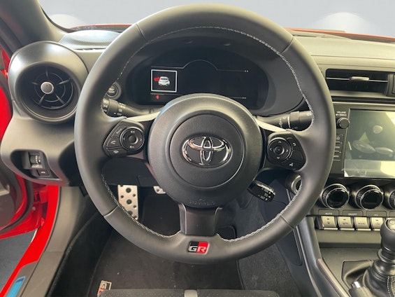 Vehicle image 10 Vehicle image 10