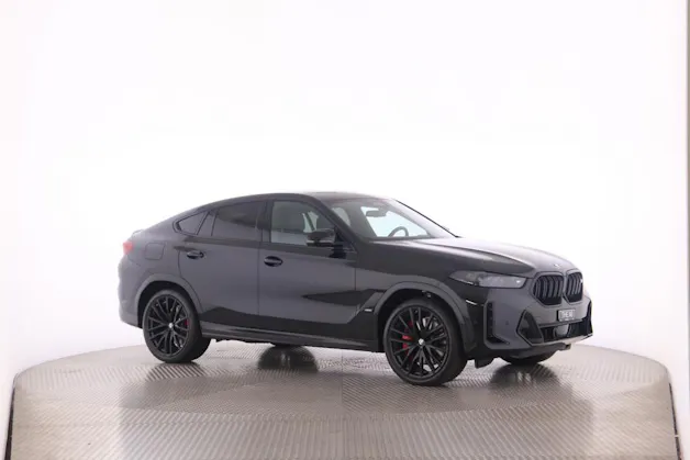 BMW X6 M60i