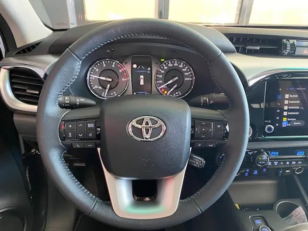 Toyota Hilux Double Cab.-Pick-up 2.8 D-4D 204 Style MHEV