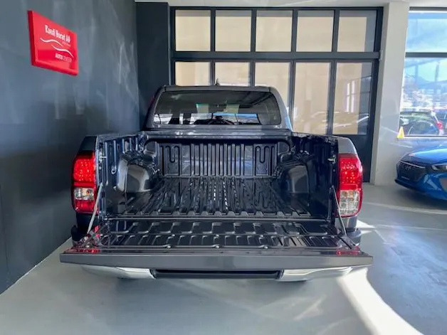 Toyota Hilux Double Cab.-Pick-up 2.8 D-4D 204 Style MHEV