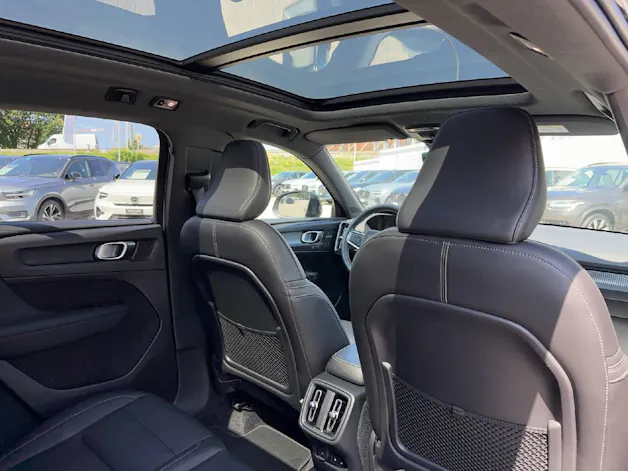 Volvo XC40 2.0 T5 R-Design AWD