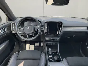 Volvo XC40 2.0 B4 MH R-Design AWD
